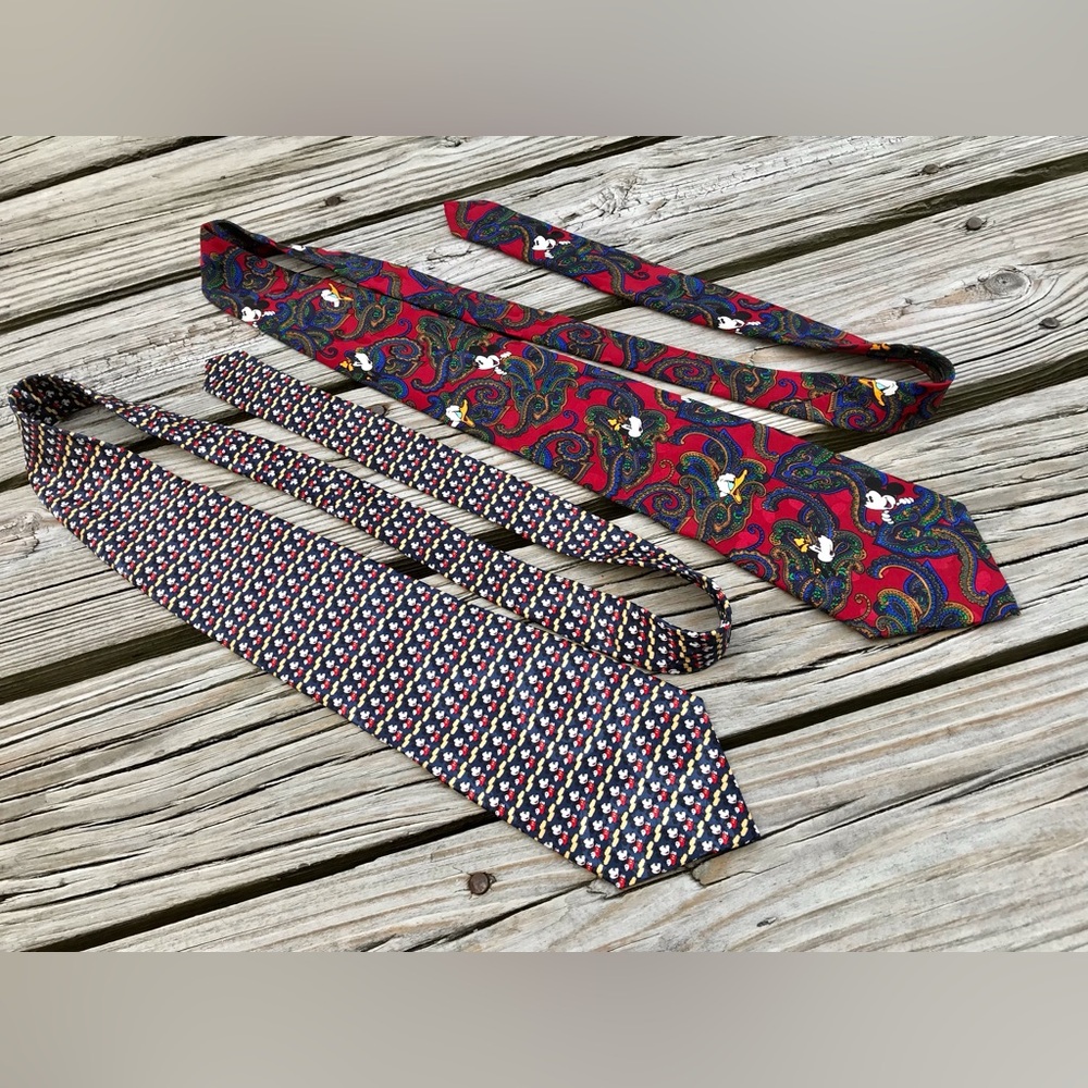Mens WALT DISNEY WORLD Mickey Mouse Print Tie Goofy Donald Silk Tie Lot One Size